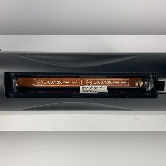 Mitsubishi Medallion TV Cable VCR DVD Remote Control 3331RA1-00/290P137A10 - Picture 6 of 6